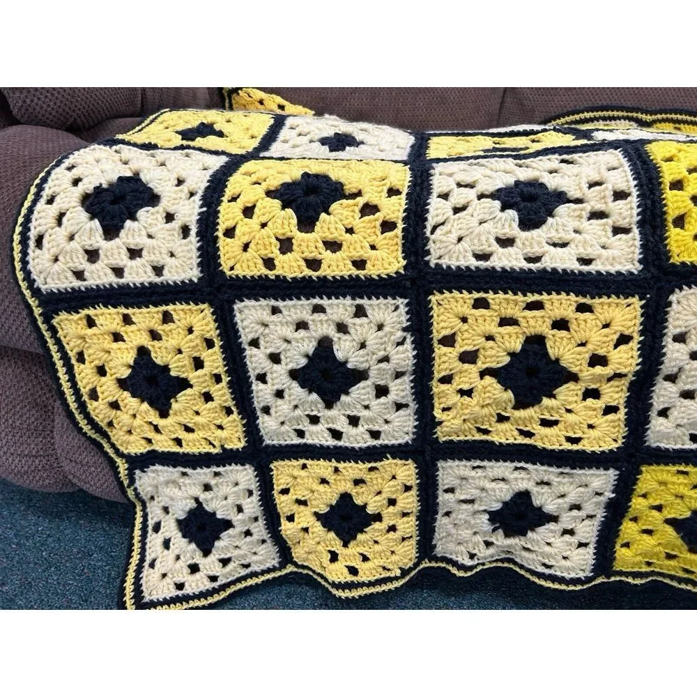 Vintage 70s Colorful Yellow‎ Granny Square Crochet Afghan Throw Blanket 60X36